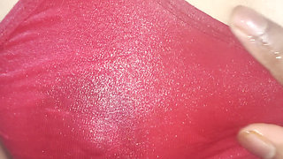 The Beautiful Girl Went to the Bathroom with Her Cousin and Fucked Him.