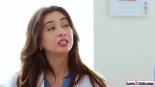 Riley Nixon, Big T And Chloe Surreal In Doctor Gives Breast Exam To Busty Intern