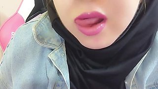 Hijab Stepsister Undresses Man & Fingers Her Wet Pussy to Squirting Orgasm - Amateur Turkish MILF with Big Tits & Big Ass
