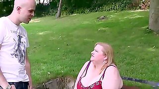 Young Guy Meets BBW In The Park