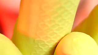ASMR household gloves
