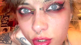Goth Girl Glitterqueen1999 Stretches Her Button Nose with Ni