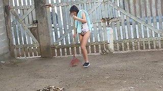 Naughty Wife Flashing No Panties in Front Yard Teasing Hubby Handjob