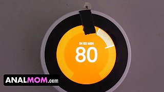 Analmom - suntanned milf let repairman plow her in the bum in swap for waiving repair fee