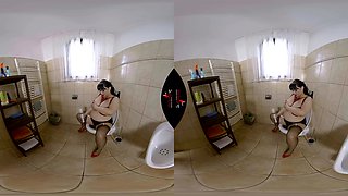 Oh Mein Gott Water Fetish - Bbw Toying Nylons Toilet