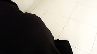 Dogystyle Fucking A Hijabi Muslim Maid In Hotel When She Stuck Inside Bathroom Doors - Anal Fuck In Arab Hotel