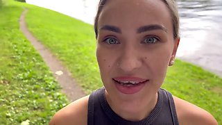 She was too horny in park so I fucked her