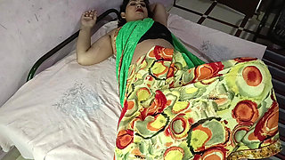 Desi Indian Brother-in-law Fed His Sister-in-law a Banana, Had Sex with Her, and Licked Her Pussy. Hindi Video