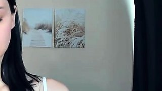 Brunette Solo Webcam Masturbation